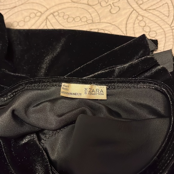 Zara M Velvet Black Bodysuit - Picture 6 of 6